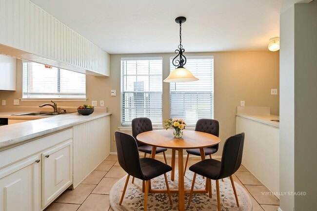 Photo - 1219 Briarmead Dr