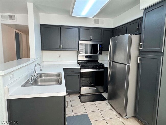 Photo - 3115 Casey Dr Unit 201