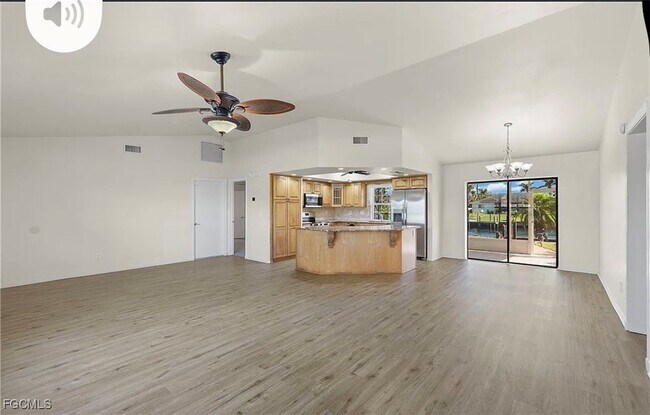 Photo - 4709 SW 25th Pl