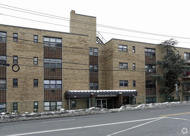 Photo - Brownstone Arms
