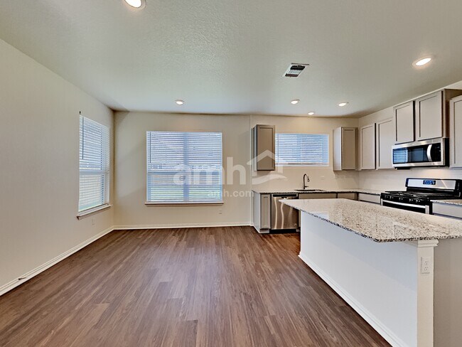 2721 Wolfcreek