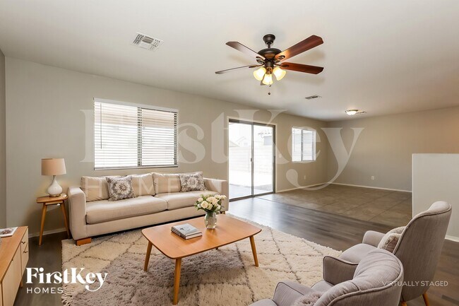 Photo - 284 W Jersey Way
