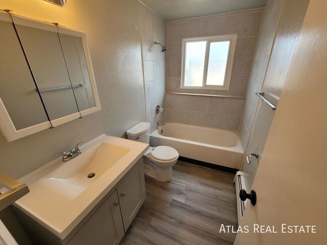 Photo - 4206 Forest Hill Ct Unit B