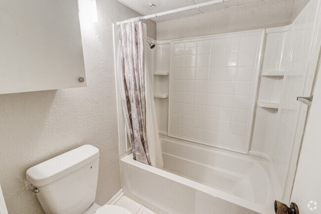 Building Photo - 5742 Marina Dr Rental
