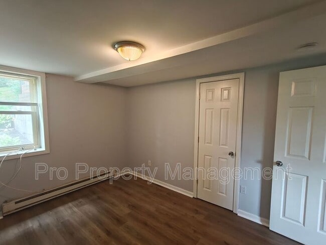 Photo - 14 Edgewood Rd