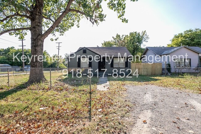 Photo - Beautiful 2 Bedroom Remodel! Available Today!