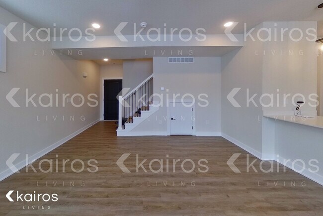 Photo - 6925 Holly Ct