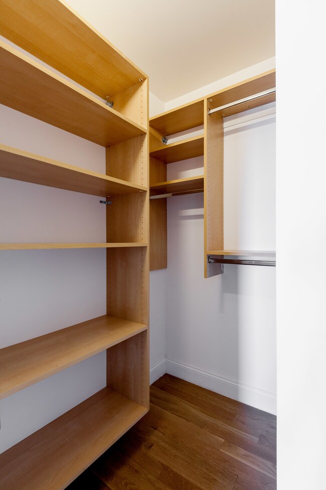 Photo - Yorkshire Towers