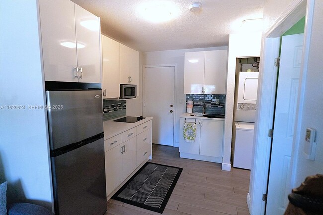 Photo - 16060 SW 144th Ave Unit 1