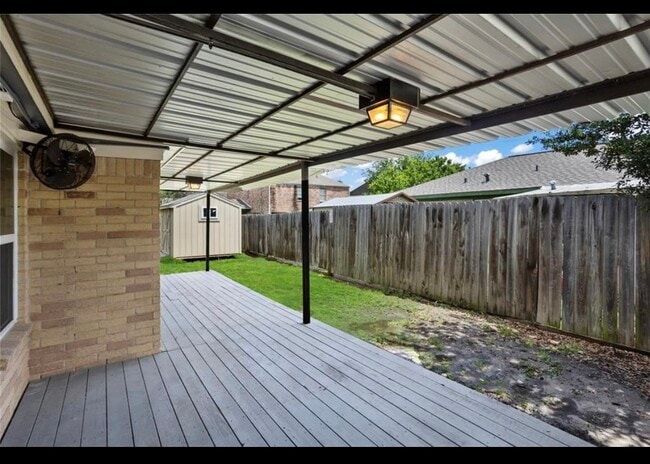 Photo - 4640 Orange Cir S
