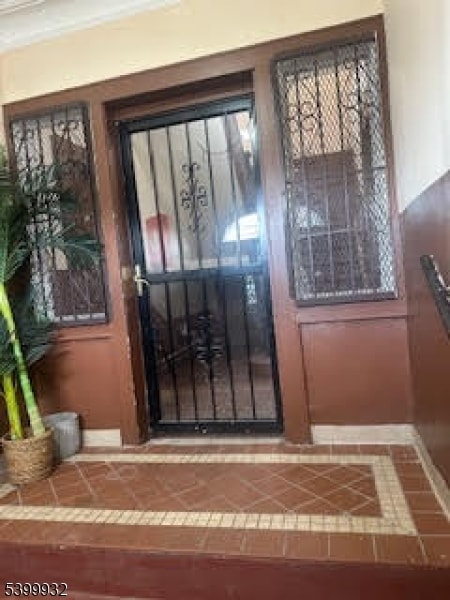 Building Photo - 231 Alexander St