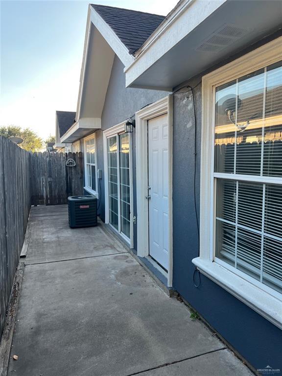 Building Photo - 10 W Ringold Cir Unit 4