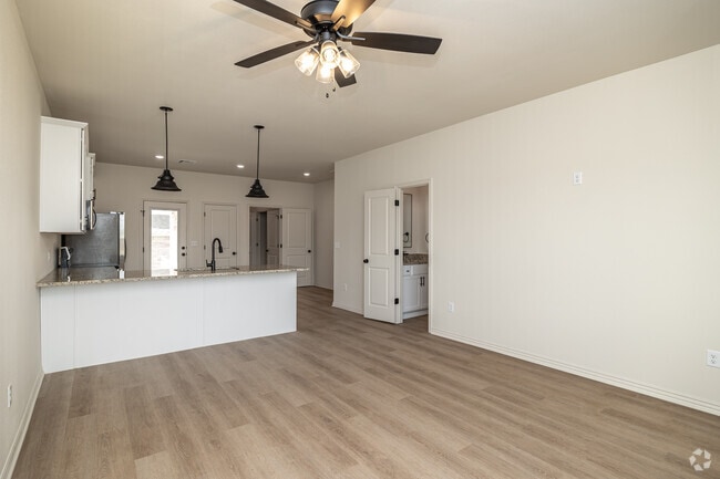 2BR, 1.5BA - 1,170SF - Living Room