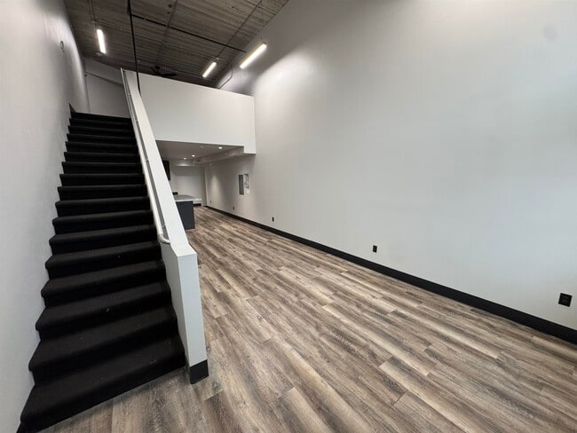 Photo - 219 S Badger Ave