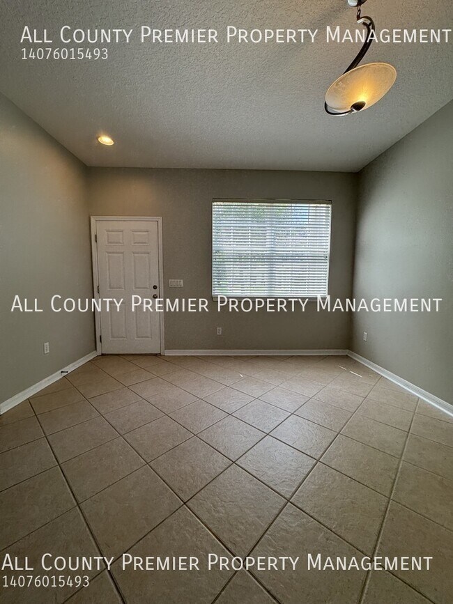 Photo - 13014 Langstaff Dr
