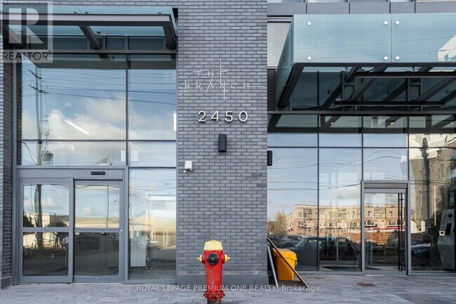 Photo - 2450 Old Bronte Rd Unité 406