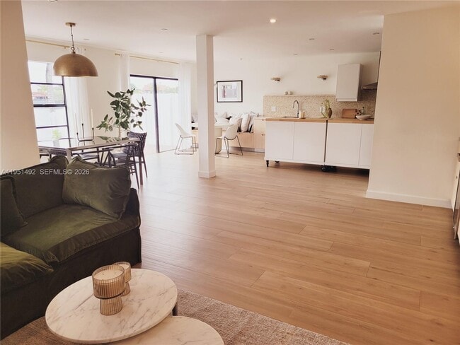 Photo - 13228 SW 10th Ln