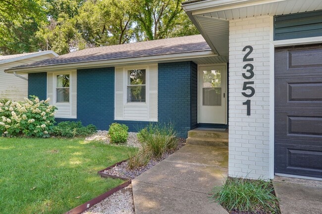Photo - Beautifully Updated 3 Bedroom, 2 Bathroom Home with Screened-In Porch & Large Fenced Yard