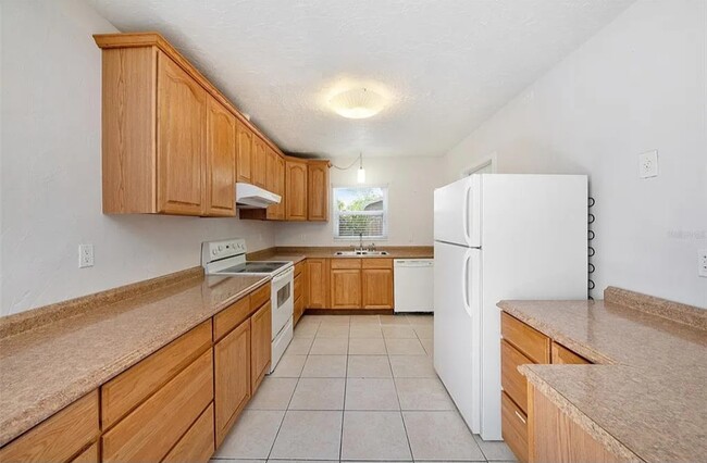Photo - 1817 E 109th Ave Casa