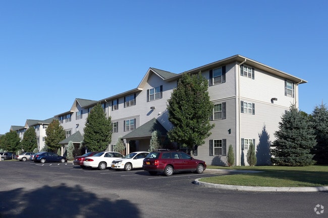 Photo - Park Place Student Housing