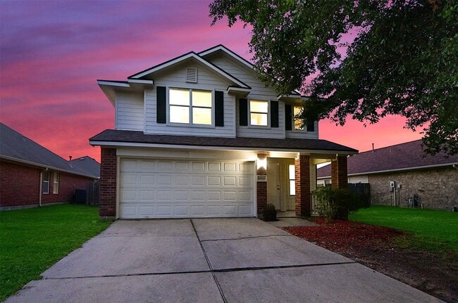 Building Photo - 20510 Raincrest Dr