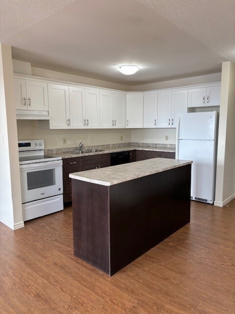 Photo - Westmount Villa 1