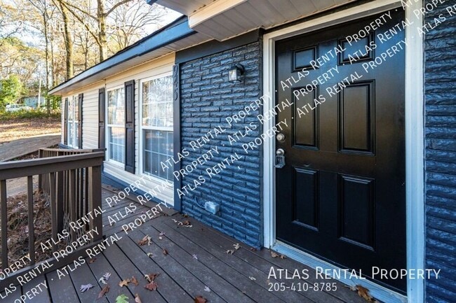 Photo - 945 Nelson Dr