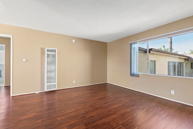 Photo - San Vicente Apartments