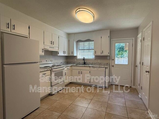Building Photo - 4183 Ravenwood Dr Rental