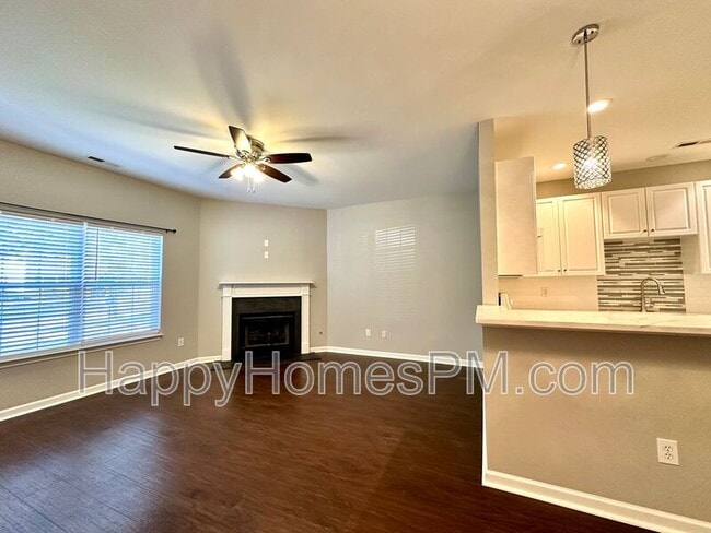 Photo - 4084 Babbitt St