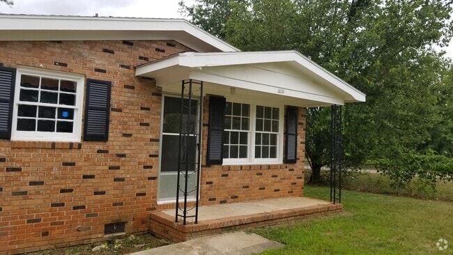 Exterior front - 416 West Lakeside avenue Rental