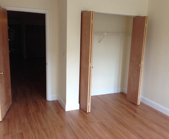 1080 Boylston St Unit 33D
