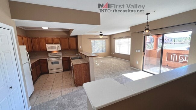 Building Photo - 1 Bedroom, 1 Bath w/ Garage