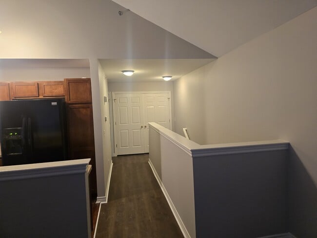 Photo - 5675 Hampshire Ln