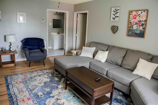 Photo - 264 Oak St Unidad ID1314612P