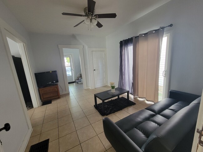 Photo - 47 Burlington Ave