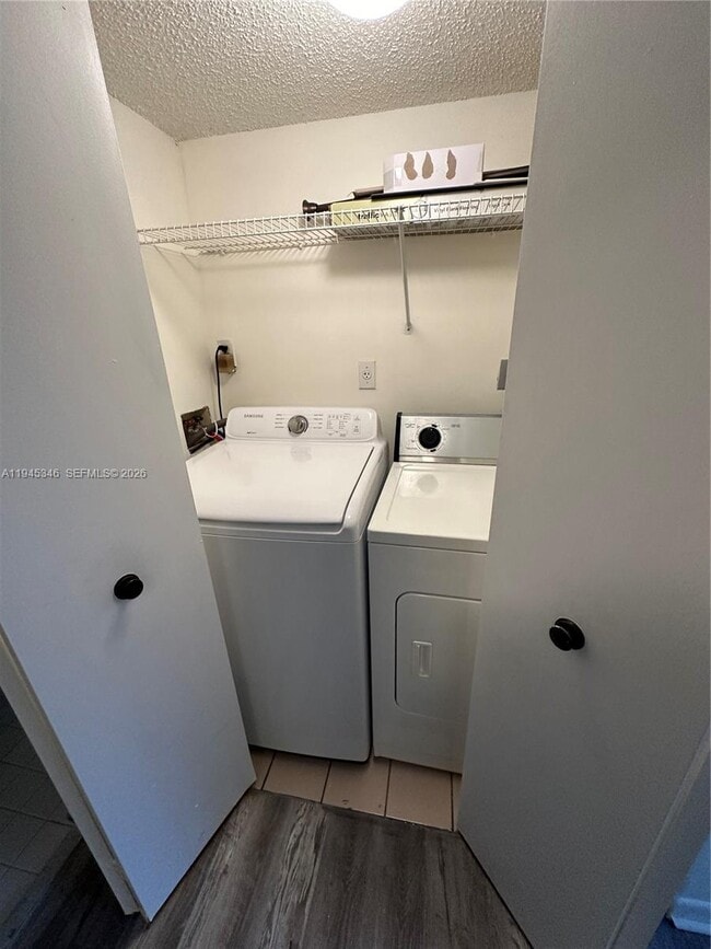 Photo - 2526 SE 20th Pl Unit 207-B