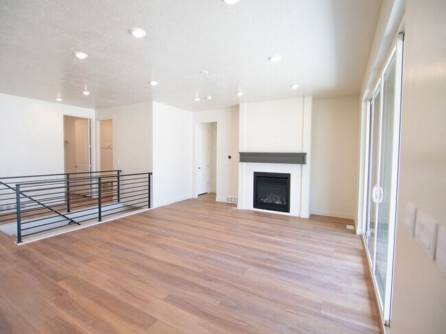 Photo - New 3-Bed Eagle Mountain Home!!