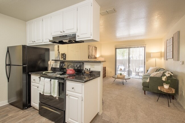 Photo - Zinfandel Village Apartments