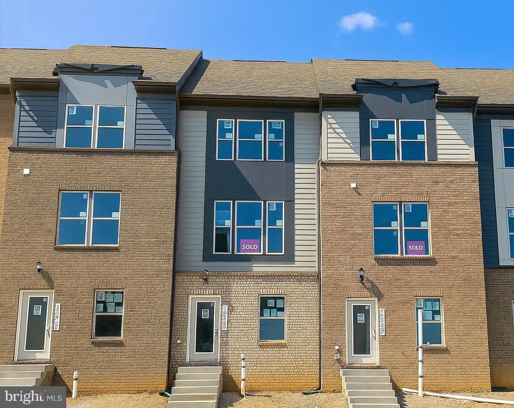 Photo - 11296 ARISTOTLE St Townhome
