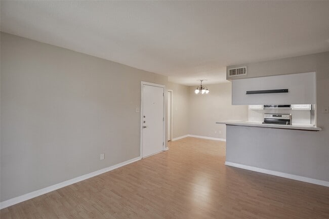 Photo - 12955 Woodforest Blvd Unit 14