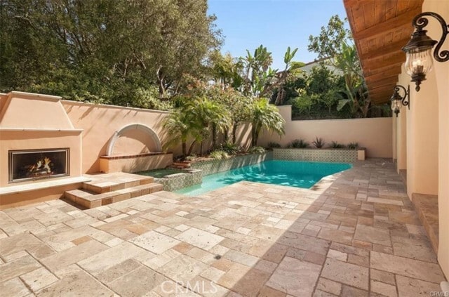 Photo - 6866 Crest Rd