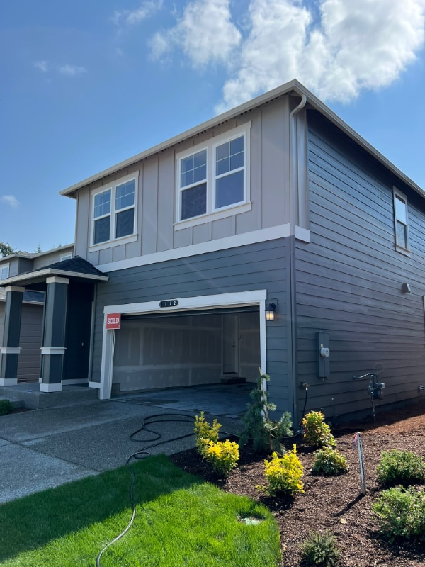 Photo - 1126 SW Sedge St