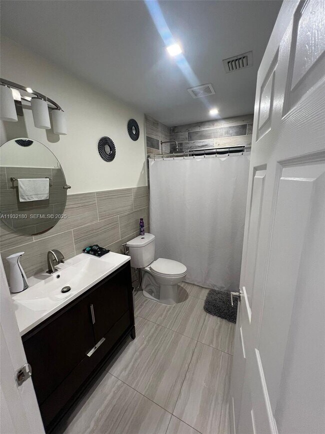 Photo - 2317 NW 6th Ct