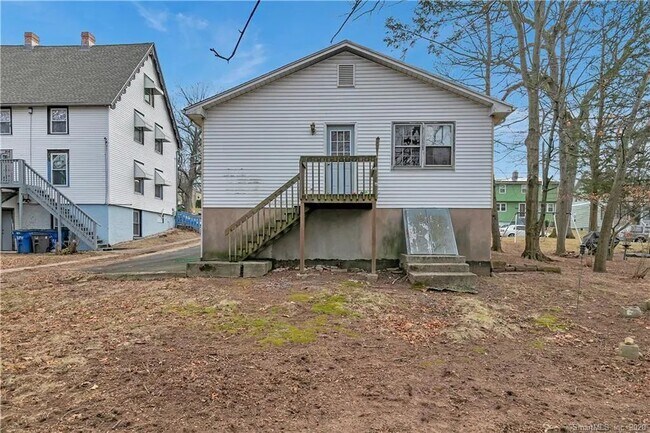 Photo - 38 Diamond St