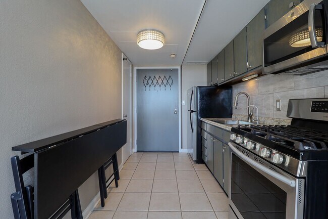 Photo - 410 W 7th St Unit 1530