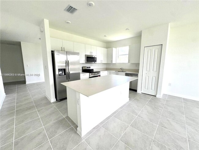 Photo - 2990 SE 23rd Ave