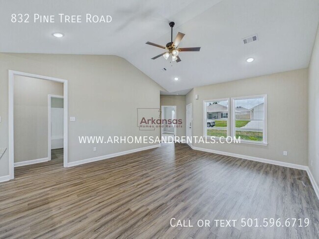 Photo - 832 Pine Tree Rd