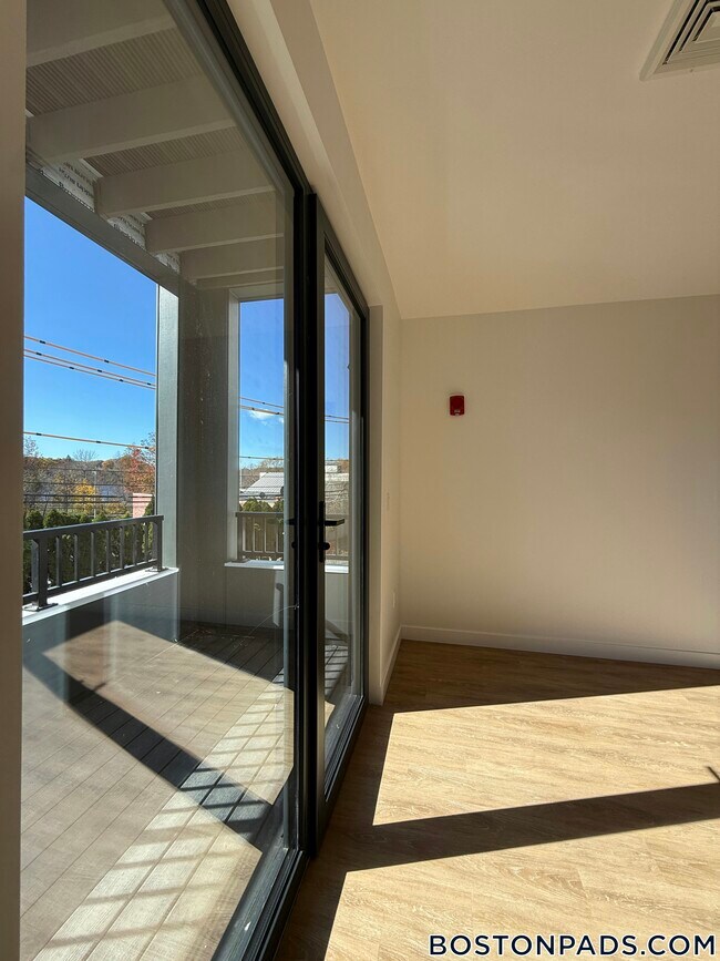 Photo - 199 Gardner St Unit 216