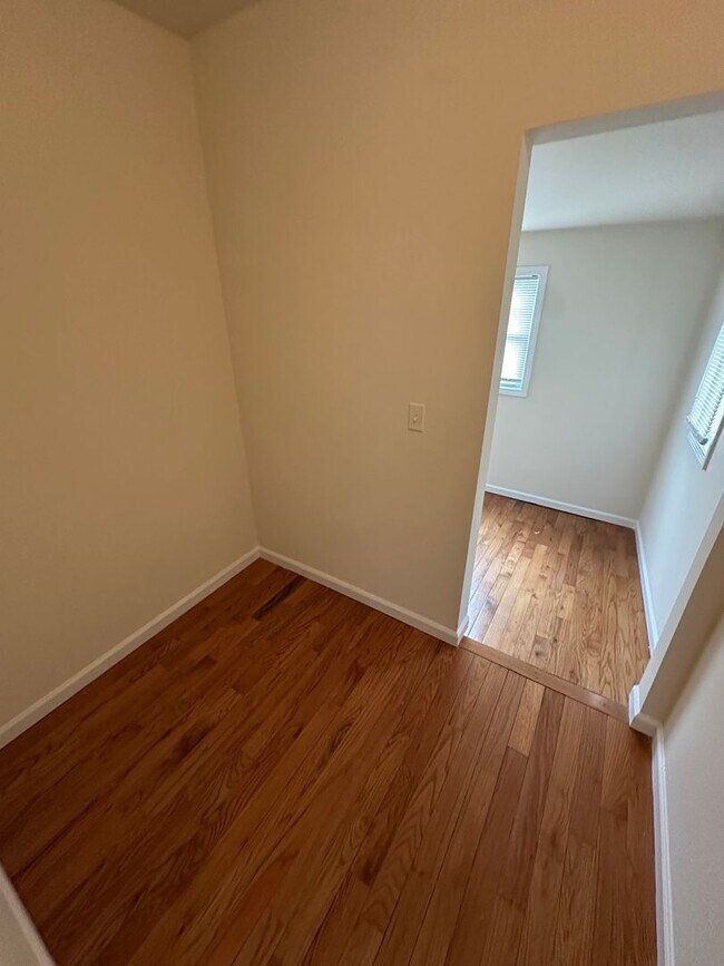 Photo - 227-231-231 Spring St Unit 231 3rd Fl